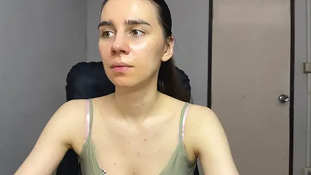 SassyJessi online show from October 31, 2025, 4:13 am