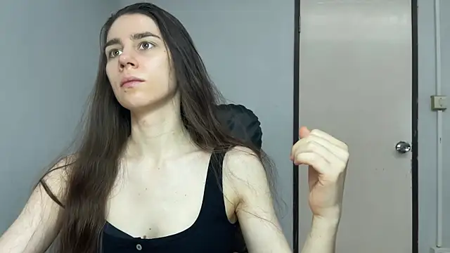 SassyJessi online show from May 10, 2026, 4:17 am