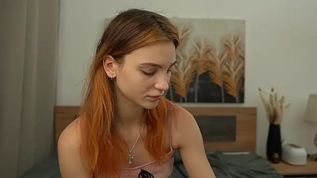 cute-muute online show from January 14, 2025, 7:06 am