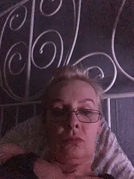 HelgaHimmell online show from March 12, 2026, 4:13 pm