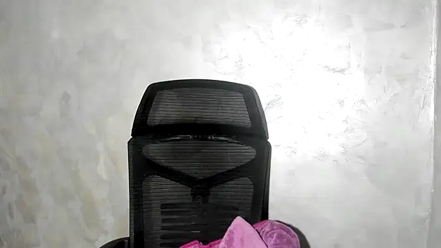 ANGELALEXYNO2024 online show from May 15, 2026, 11:06 am