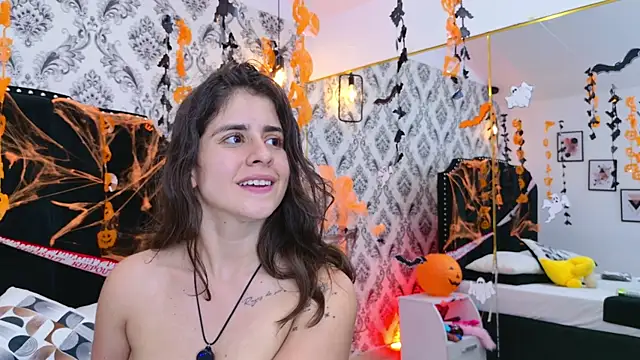 Snapshot of LexaDeRusso chatting on October 22, 2025, 7:46 pm LexaDeRusso online show from October 22, 2025, 7:46 pm