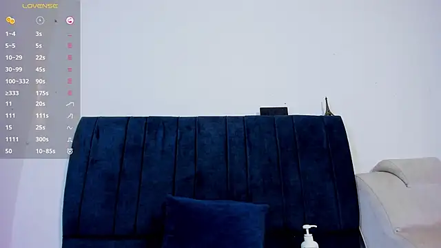 AlexanderSavage online show from November 15, 2025, 9:17 am