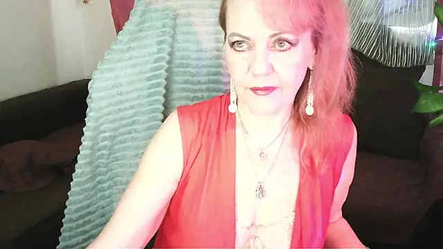 Liset Monro online show from June 14, 2026, 4:03 am