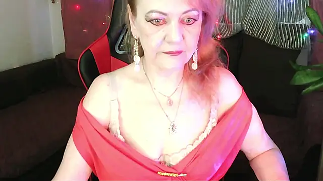 Liset Monro online show from June 16, 2026, 2:14 am