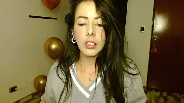 Snapshot of ella_peck chatting on September 19, 2025, 4:36 am ella peck online show from September 19, 2025, 4:36 am