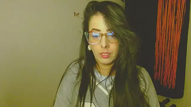 Snapshot of ella_peck chatting on October 30, 2025, 5:53 am ella peck online show from October 30, 2025, 5:53 am