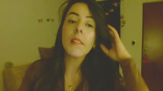 ella peck online show from May 21, 2026, 3:46 am