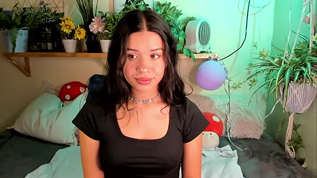 Snapshot of MiaaRose chatting on March 26, 2026, 5:51 pm MiaaRose online show from March 26, 2026, 5:51 pm