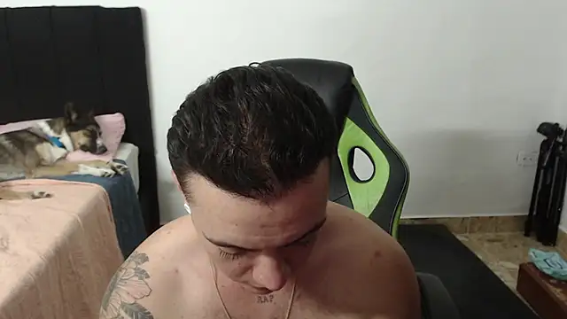 male pussy online show from April 30, 2026, 2:29 am
