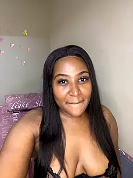 yummydoll97 online show from November 16, 2025, 5:40 pm