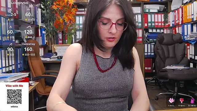 classyladyrellax online show from April 25, 2026, 11:13 am