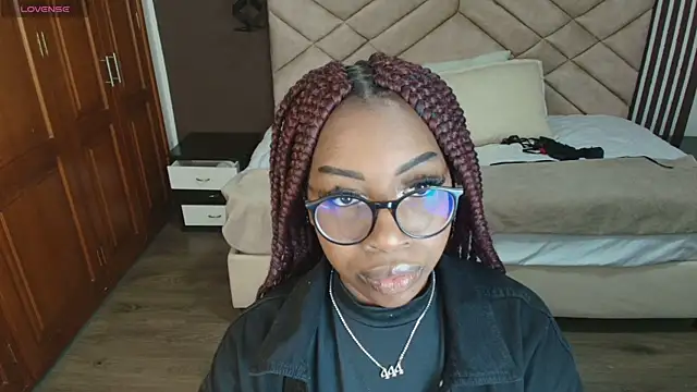 Raquel jones online show from January 6, 2025, 12:02 pm