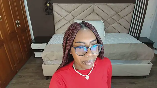Raquel jones online show from January 12, 2025, 11:50 am
