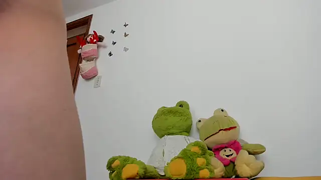 Snapshot of Adele_johnsonn1 chatting on March 18, 2026, 3:59 pm Adele johnsonn1 online show from March 18, 2026, 3:59 pm