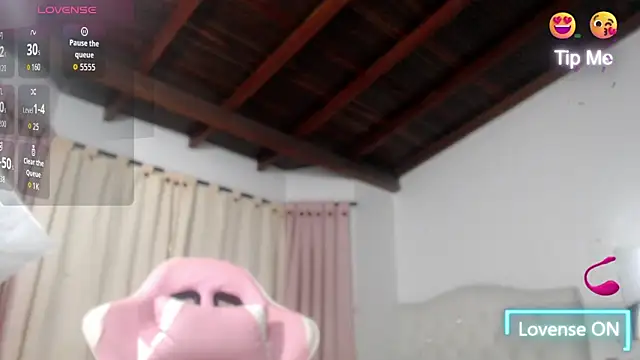 Snapshot of milk_cow_ chatting on June 3, 2026, 12:02 am milk cow online show from June 3, 2026, 12:02 am