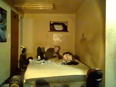 Snapshot of Nightshade7712 chatting on January 24, 2025, 11:04 am Nightshade7712 online show from January 24, 2025, 11:04 am