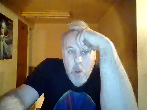 Snapshot of Nightshade7712 chatting on February 8, 2025, 2:36 am Nightshade7712 online show from February 8, 2025, 2:36 am