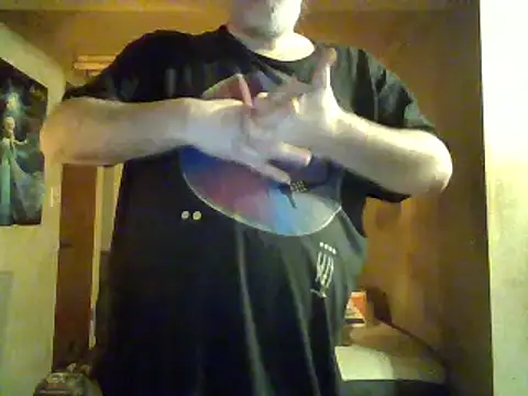 Snapshot of Nightshade7712 chatting on February 8, 2025, 6:33 am Nightshade7712 online show from February 8, 2025, 6:33 am