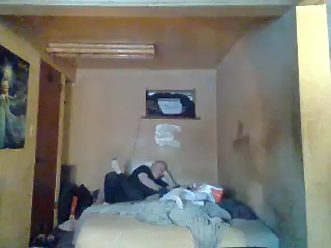 Snapshot of Nightshade7712 chatting on February 11, 2025, 10:39 pm Nightshade7712 online show from February 11, 2025, 10:39 pm