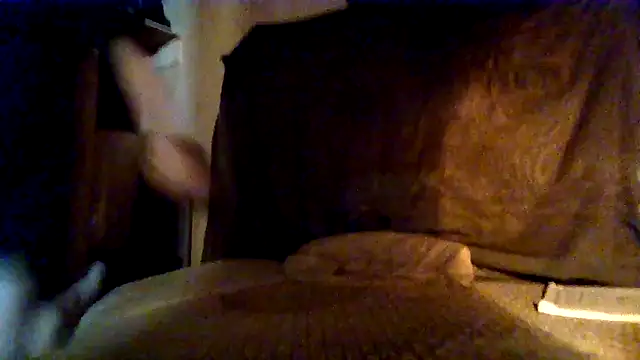 Snapshot of Nightshade7712 chatting on October 20, 2025, 8:31 pm Nightshade7712 online show from October 20, 2025, 8:31 pm