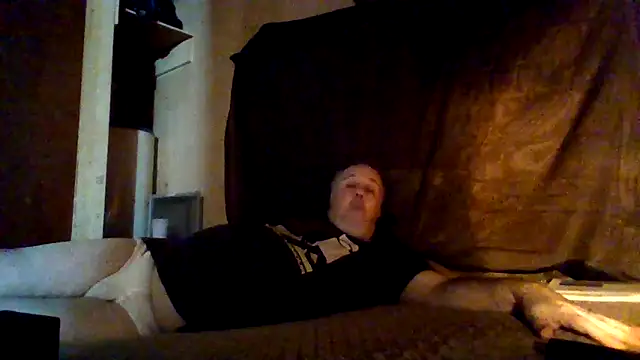 Snapshot of Nightshade7712 chatting on October 22, 2025, 7:02 pm Nightshade7712 online show from October 22, 2025, 7:02 pm