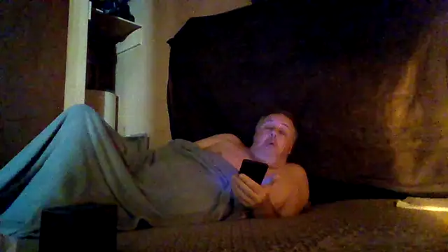 Snapshot of Nightshade7712 chatting on October 25, 2025, 11:51 am Nightshade7712 online show from October 25, 2025, 11:51 am