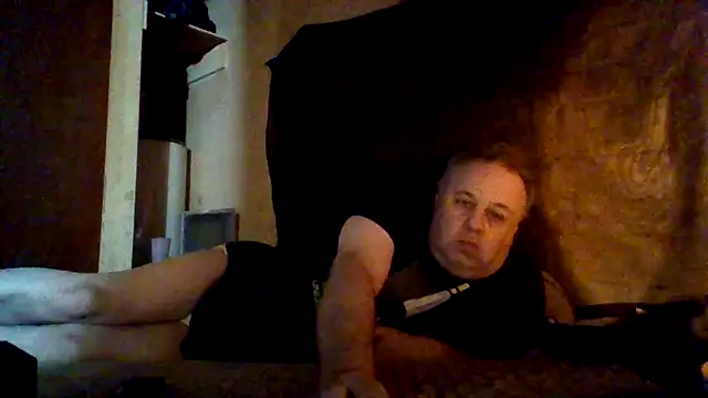 Nightshade7712 online show from October 28, 2025, 5:55 am