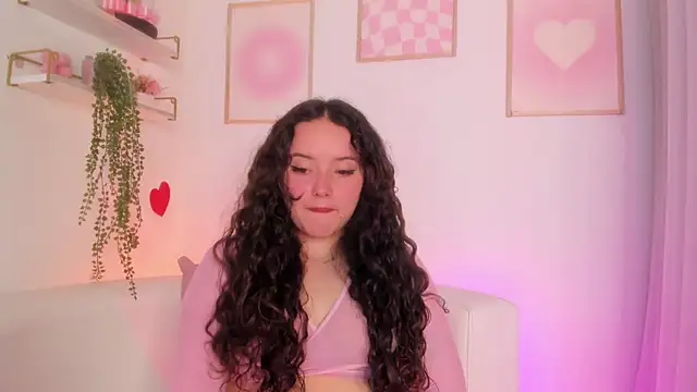 Aurora aaa online show from October 7, 2025, 11:02 pm