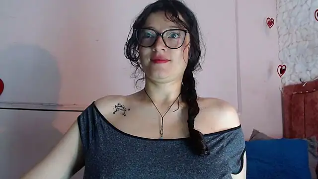 Snapshot of lunazulsj chatting on March 10, 2025, 12:59 pm lunazulsj online show from March 10, 2025, 12:59 pm