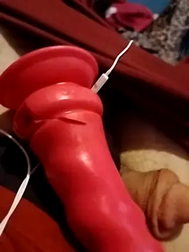 Snapshot of SolitaryMisfit8 chatting on September 21, 2025, 10:11 pm SolitaryMisfit8 online show from September 21, 2025, 10:11 pm