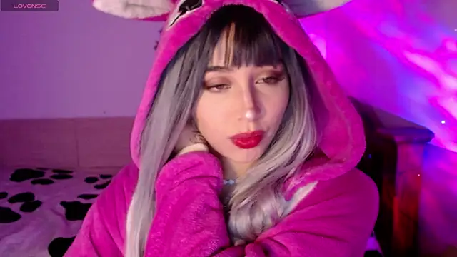 Snapshot of shayla_bbs chatting on October 12, 2025, 4:33 am shayla bbs online show from October 12, 2025, 4:33 am