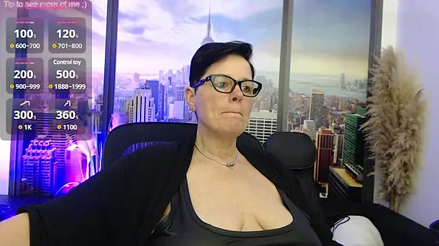 ninarandmann online show from February 20, 2025, 5:51 pm