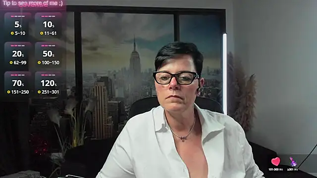 Snapshot of ninarandmann chatting on September 23, 2025, 5:05 pm ninarandmann online show from September 23, 2025, 5:05 pm