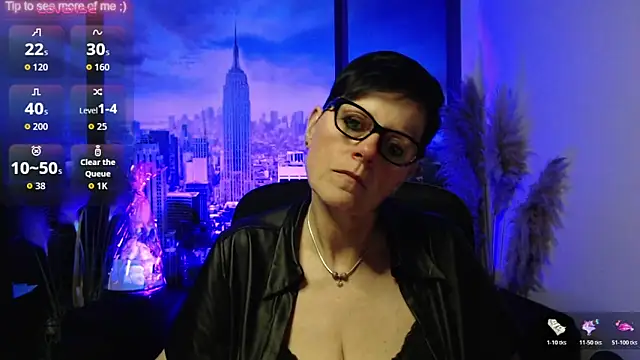 ninarandmann online show from May 6, 2026, 3:50 pm