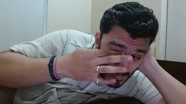 Snapshot of robintoit chatting on September 14, 2025, 3:27 am robintoit online show from September 14, 2025, 3:27 am