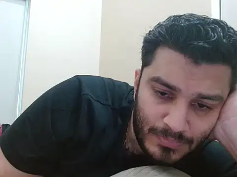 Snapshot of robintoit chatting on September 17, 2025, 8:16 am robintoit online show from September 17, 2025, 8:16 am