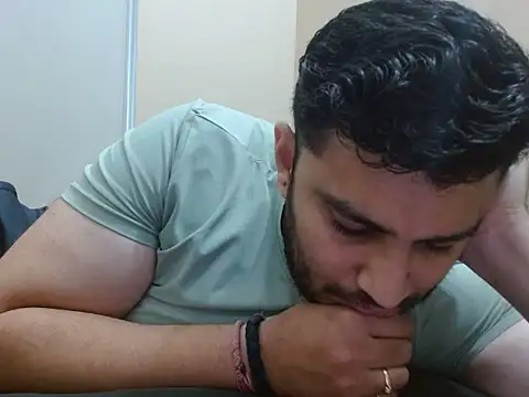 Snapshot of robintoit chatting on October 20, 2025, 6:58 am robintoit online show from October 20, 2025, 6:58 am