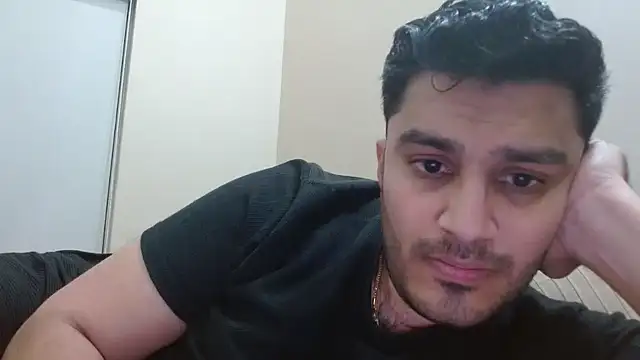 robintoit online show from December 22, 2025, 4:26 pm