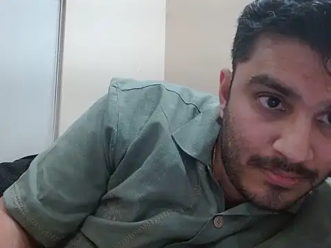Snapshot of robintoit chatting on April 27, 2026, 2:59 pm robintoit online show from April 27, 2026, 2:59 pm