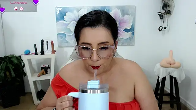 mom hot   online show from February 10, 2025, 12:19 am