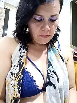 Natasha milf   online show from February 15, 2025, 9:37 pm