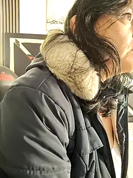 Snapshot of Natasha_milf__ chatting on October 3, 2025, 1:08 pm Natasha milf online show from October 3, 2025, 1:08 pm