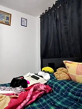 Snapshot of Natasha_milf__ chatting on November 9, 2025, 12:31 am Natasha milf online show from November 9, 2025, 12:31 am