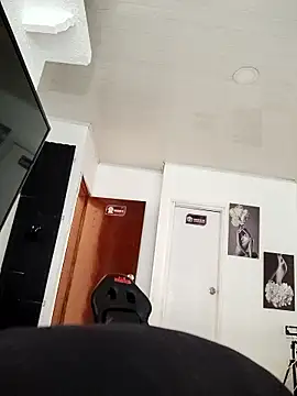 Snapshot of Natasha_milf__ chatting on November 12, 2025, 12:38 pm Natasha milf online show from November 12, 2025, 12:38 pm