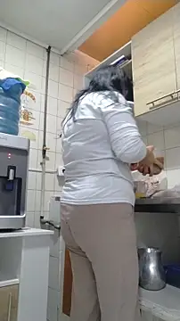 Natasha milf   online show from June 27, 2026, 4:01 pm