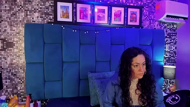 hanny milf online show from January 9, 2026, 11:35 am