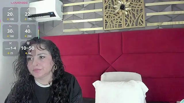 hanny milf online show from April 15, 2026, 11:28 am