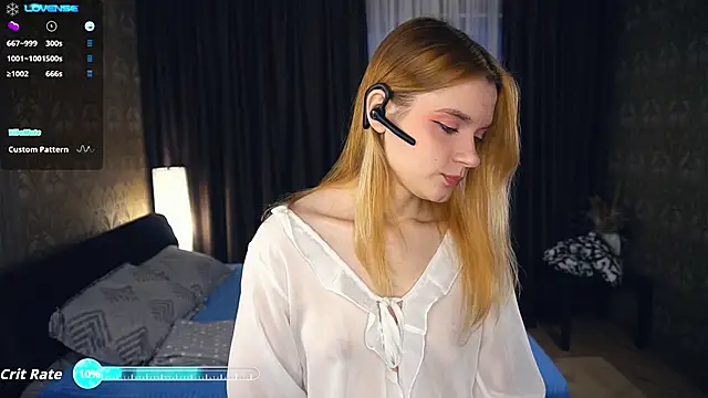 MariamAven online show from October 21, 2025, 5:52 am