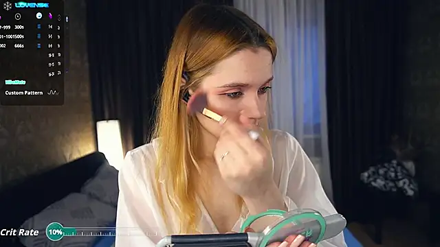MariamAven online show from October 23, 2025, 5:51 am